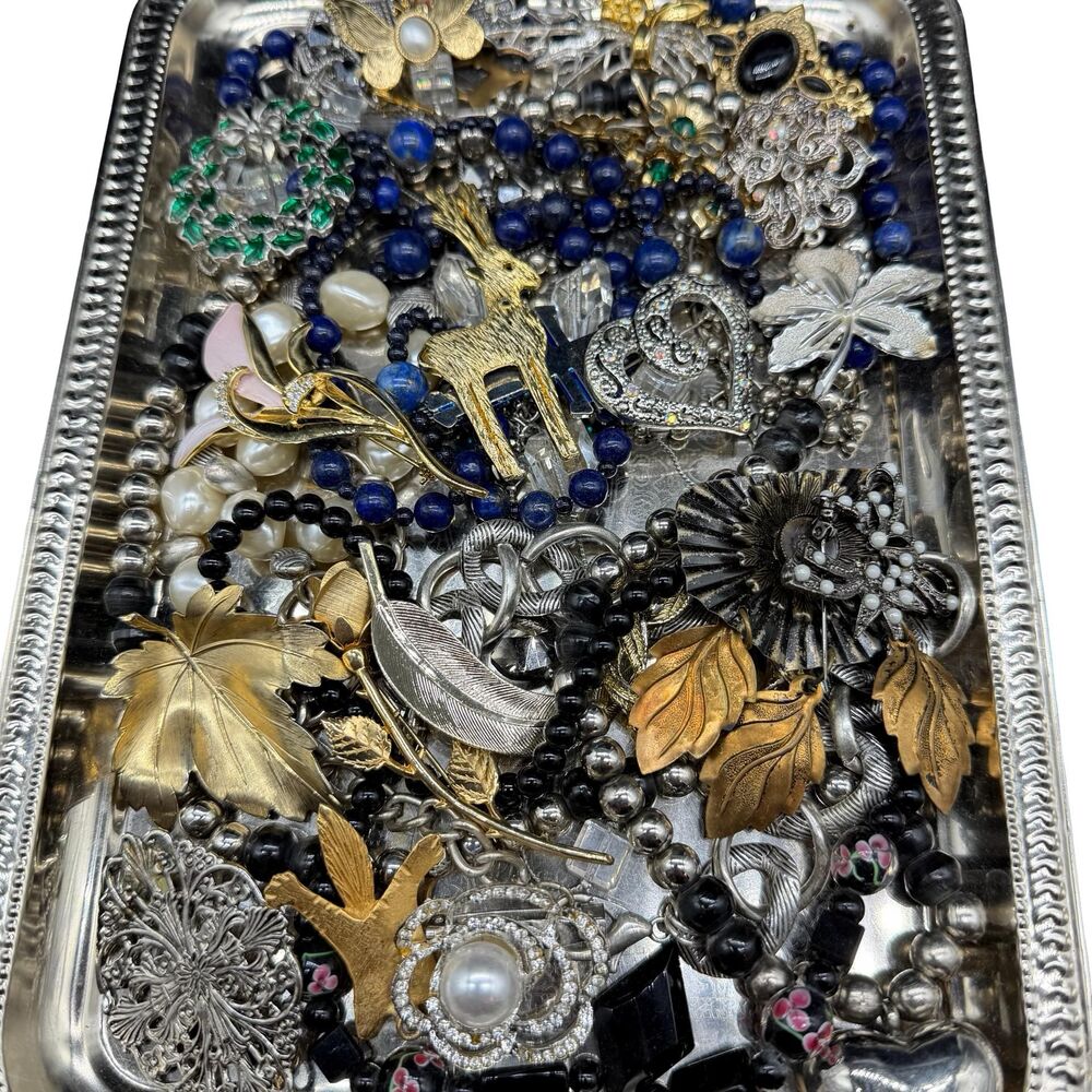 Vintage Broken Costume Jewelry Lot Rhinestone  Repurpose Embellishments DIY Broo